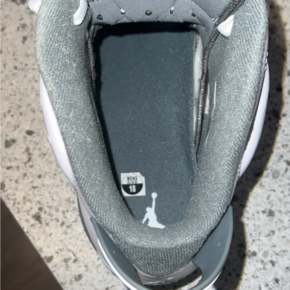 Here is a pair of Jordan retro 6s cool grey! They are size 18. - Picture 9 of 10
